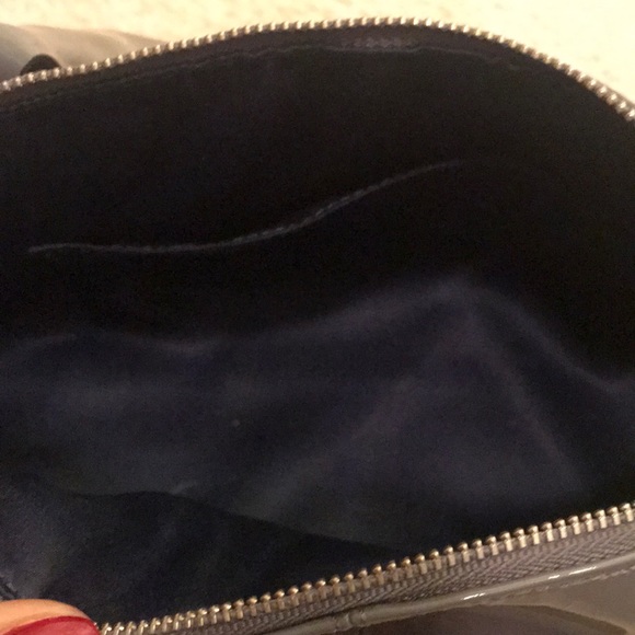Coach purse. Small size - Picture 2 of 2